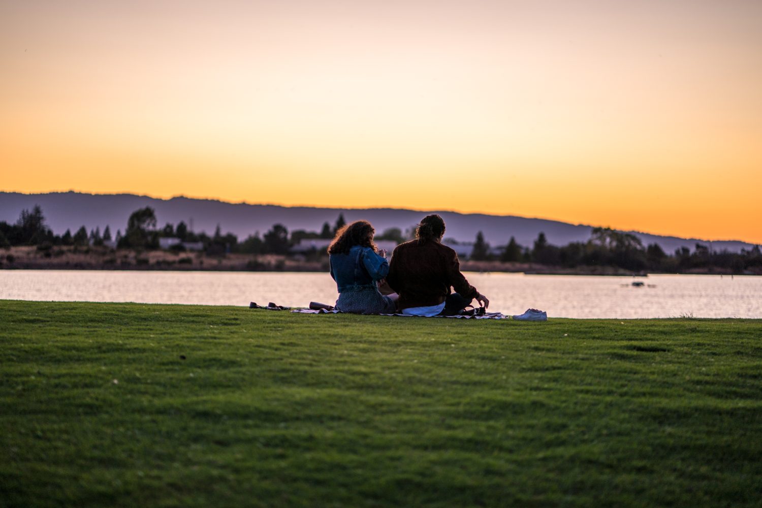 101 Amazingly Fun, but Affordable Date Ideas!